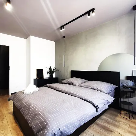 Apartamento Gliniana ~ Self Check-in 24h ~ Lift *