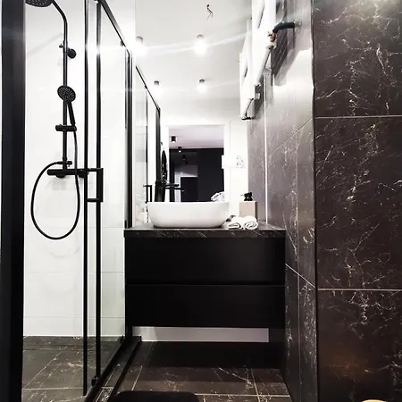 Apartamento Gliniana ~ Self Check-in 24h ~ Lift