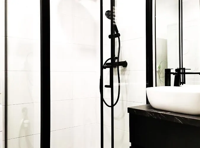 Gliniana ~ Self Check-in 24h ~ Lift 아파트 브로츠와프